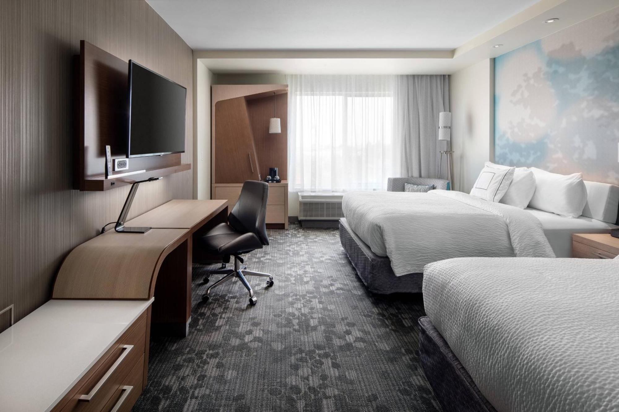 Courtyard By Marriott Pullman Otel Dış mekan fotoğraf