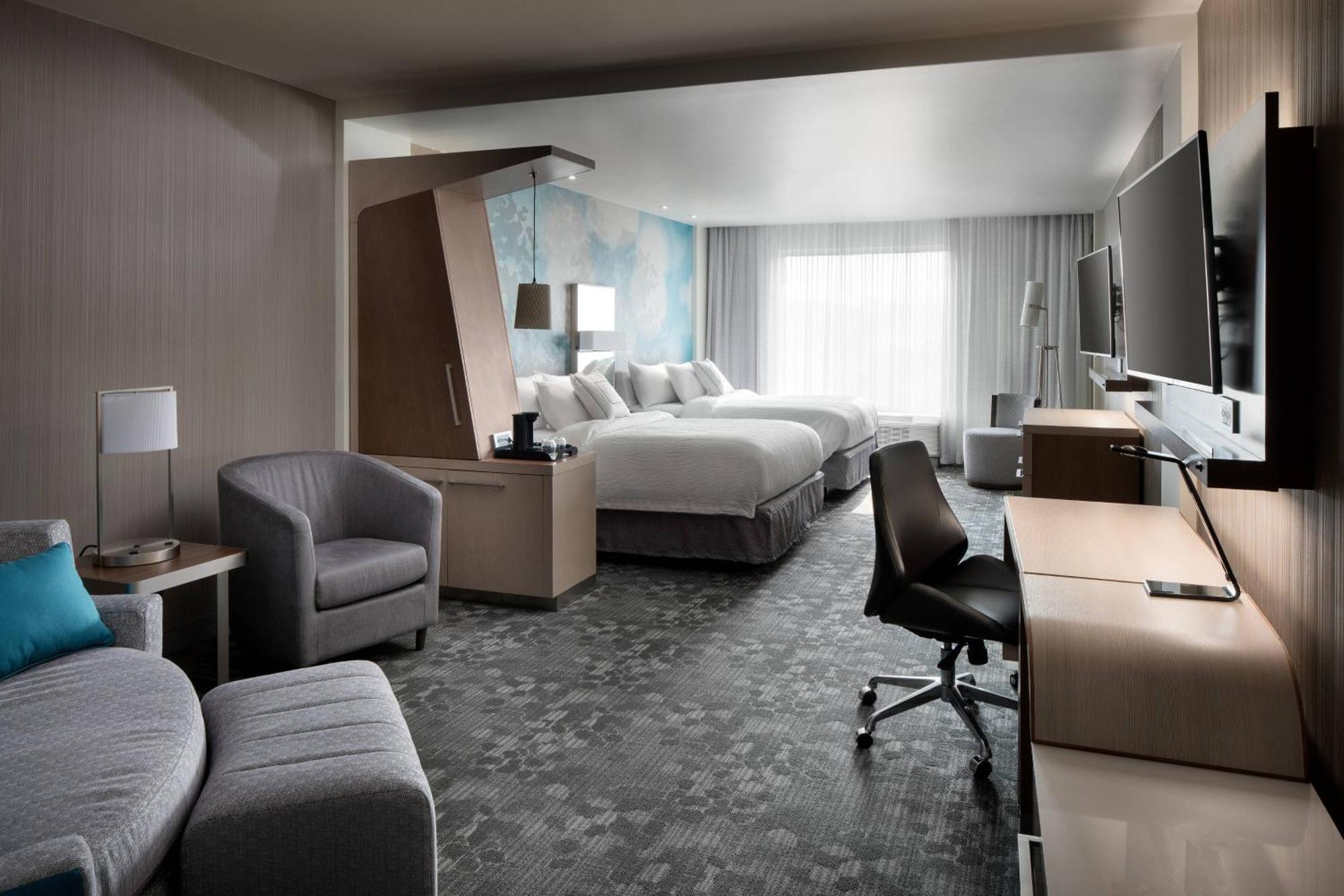 Courtyard By Marriott Pullman Otel Dış mekan fotoğraf